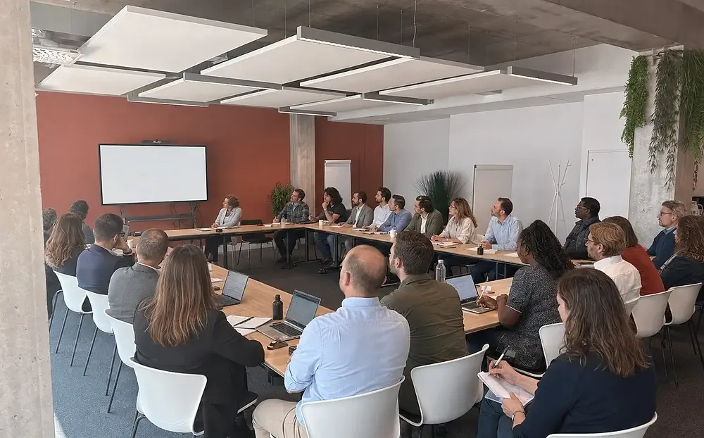 Une session de formation à l'intelligence artificielle en salle